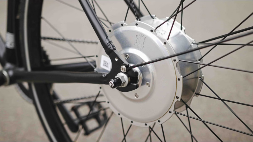 article-fixie-inc-backspin-9.jpg