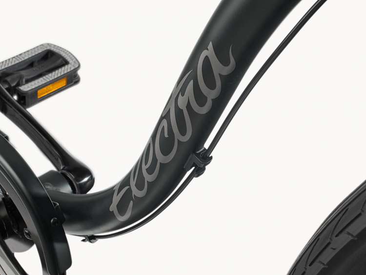 Велосипед Electra Cruiser 3i Step Over Matte Black